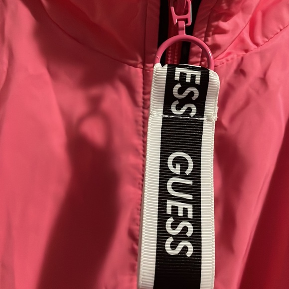 Guess- Pink jacket - Picture 3 of 5